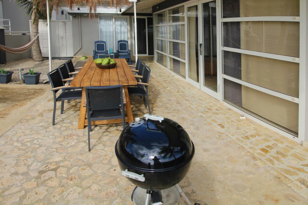 Bonaire Seaside Apartments Dış mekan fotoğraf